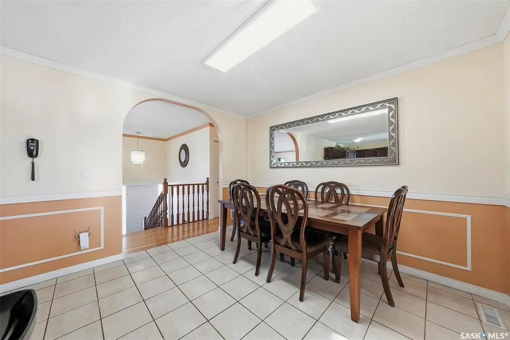 111 Gustin Crescent Saskatoon SK S7H 6H7