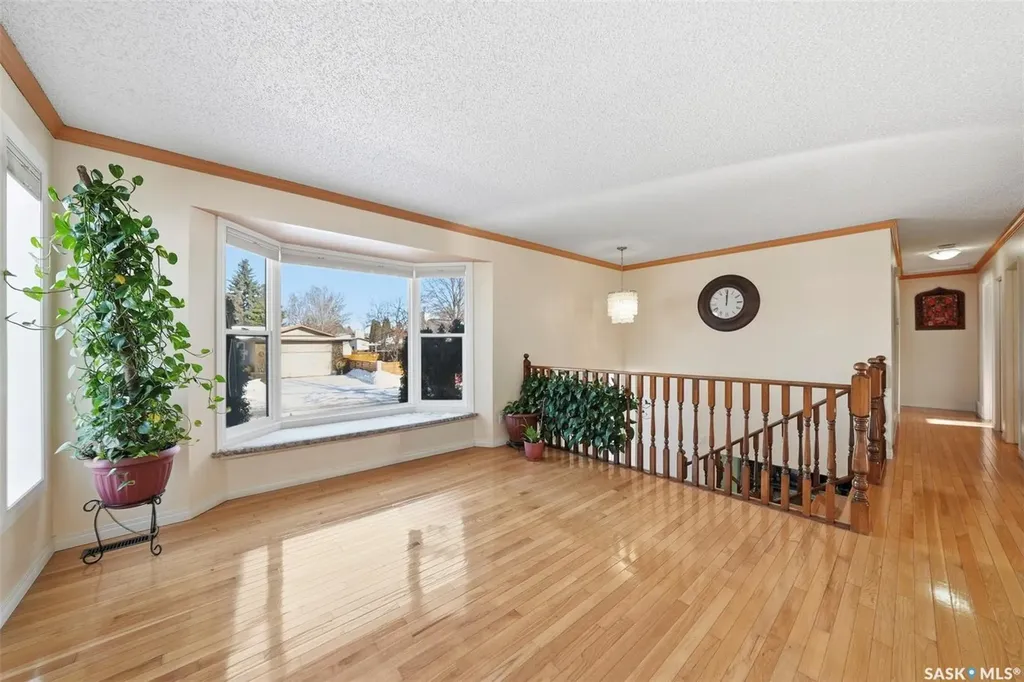 111 Gustin Crescent Saskatoon SK S7H 6H7