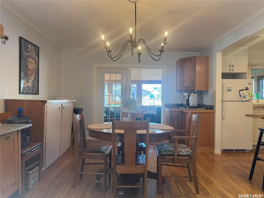 346A Fairchild Avenue Regina Beach SK S0G 4C0