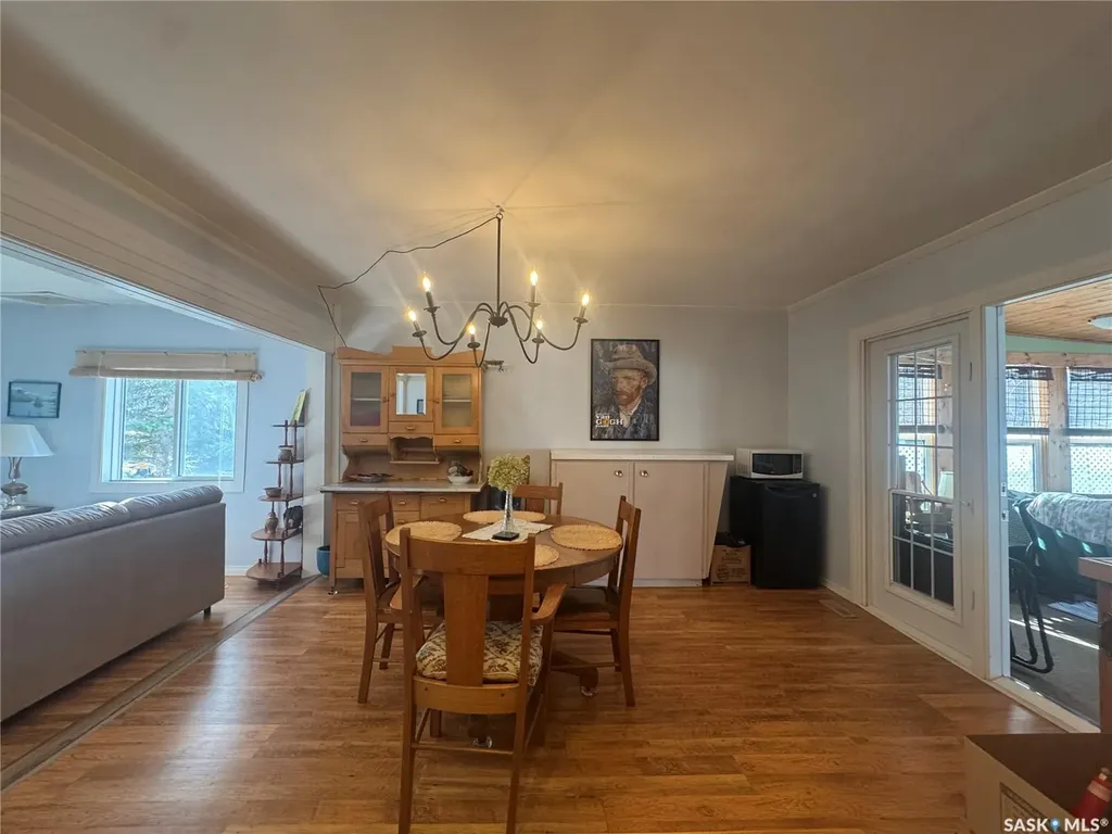 346A Fairchild Avenue Regina Beach SK S0G 4C0