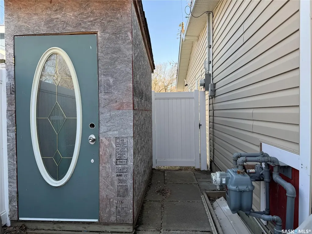 346A Fairchild Avenue Regina Beach SK S0G 4C0