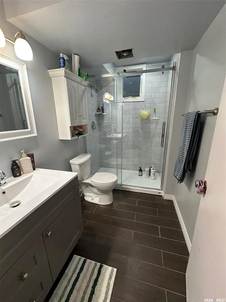429 Third Street Estevan SK S4A 0P1