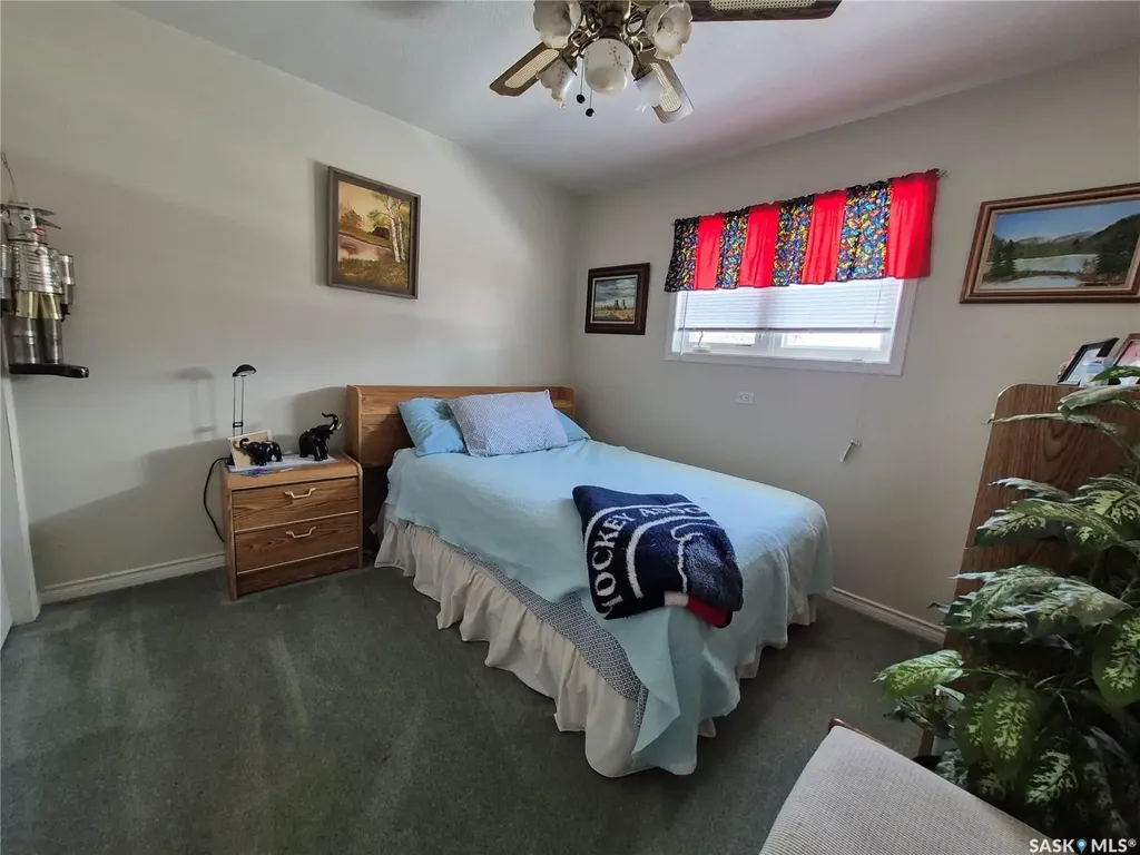 317 2nd Street W Ponteix SK S0N 1Z0