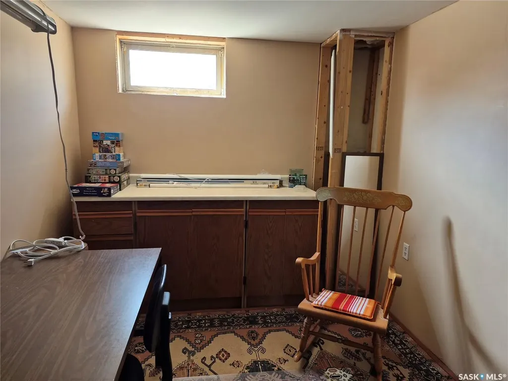 317 2nd Street W Ponteix SK S0N 1Z0