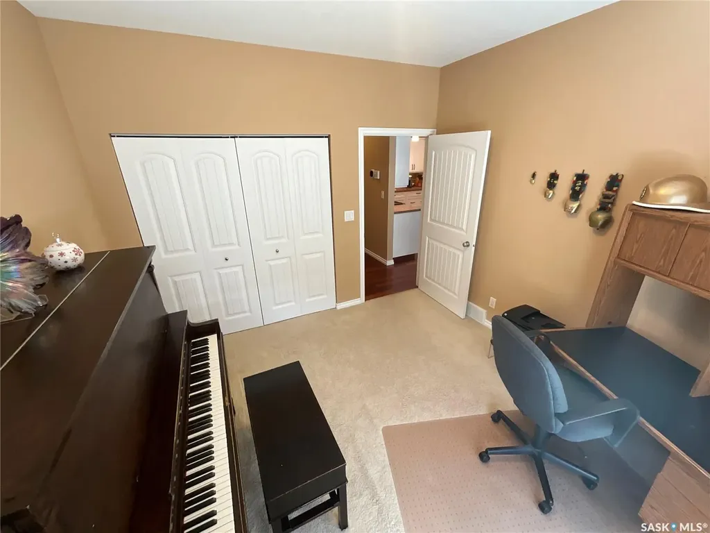 1590 4th Avenue NW Moose Jaw SK S6J 0A5