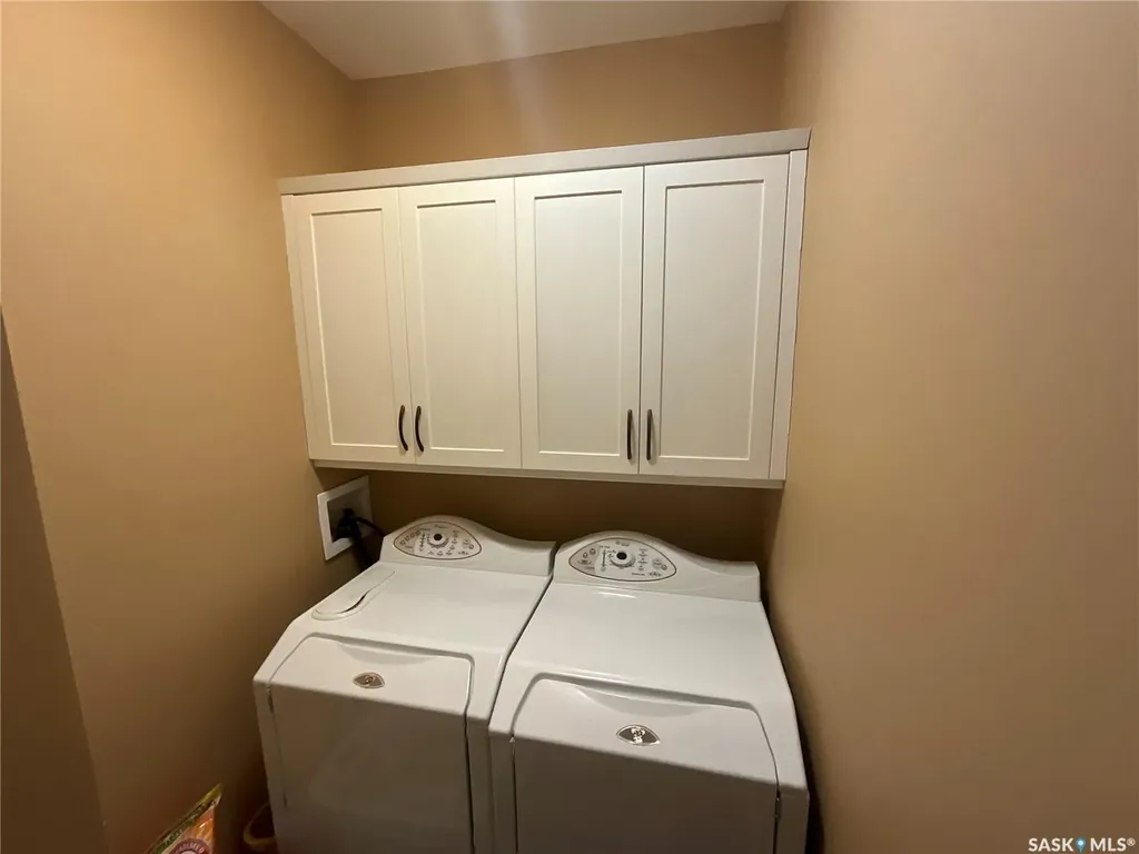 1590 4th Avenue NW Moose Jaw SK S6J 0A5
