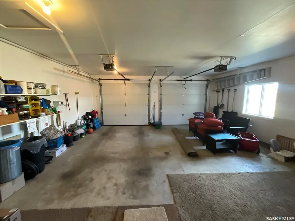 1590 4th Avenue NW Moose Jaw SK S6J 0A5
