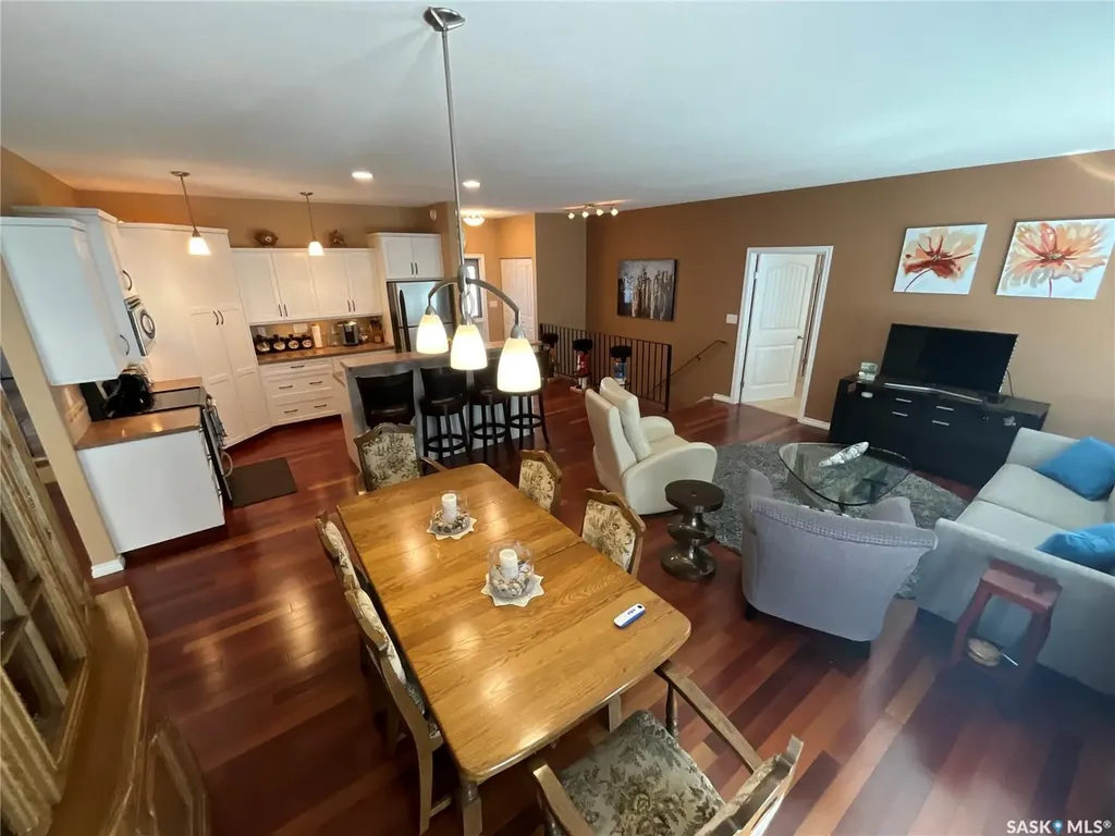 1590 4th Avenue NW Moose Jaw SK S6J 0A5