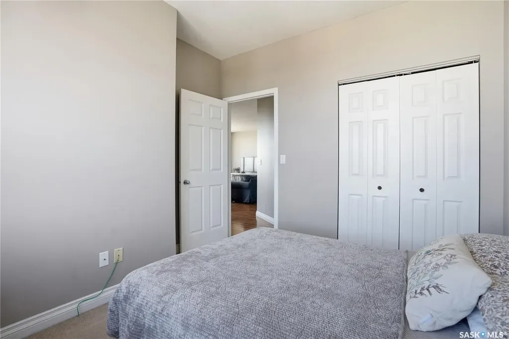 1867 Hamilton Street Regina SK S4P 2C2
