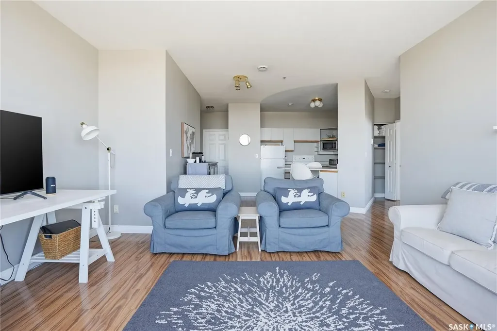 1867 Hamilton Street Regina SK S4P 2C2