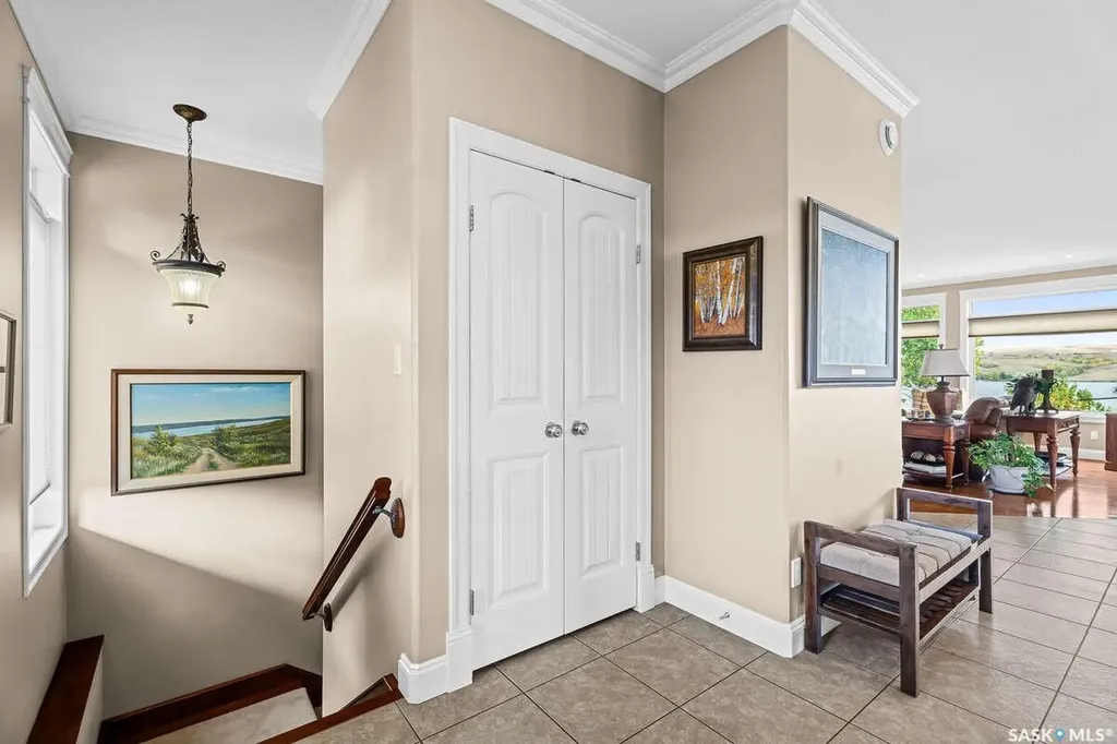 914 Tatanka Drive Sun Valley SK S6H 4P2
