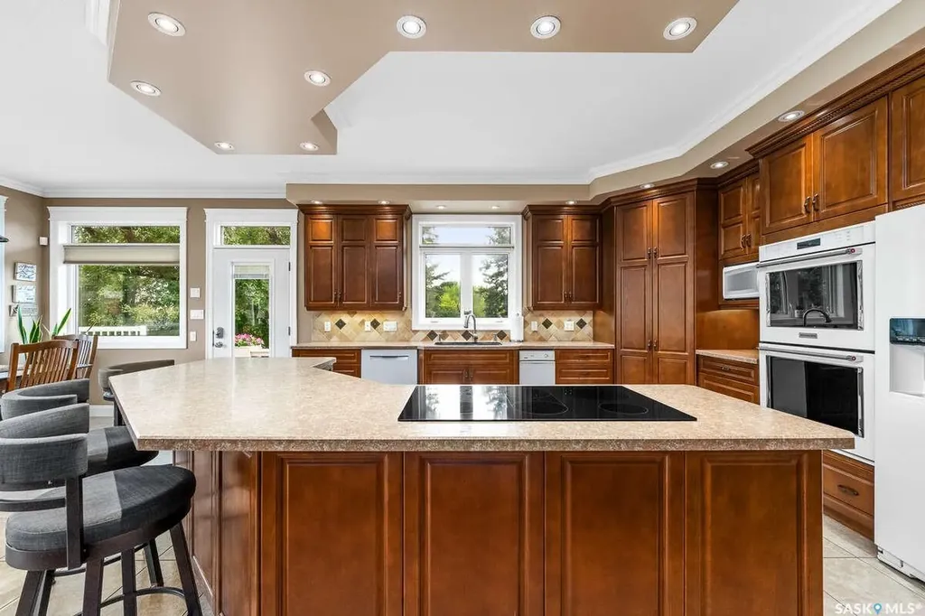 914 Tatanka Drive Sun Valley SK S6H 4P2