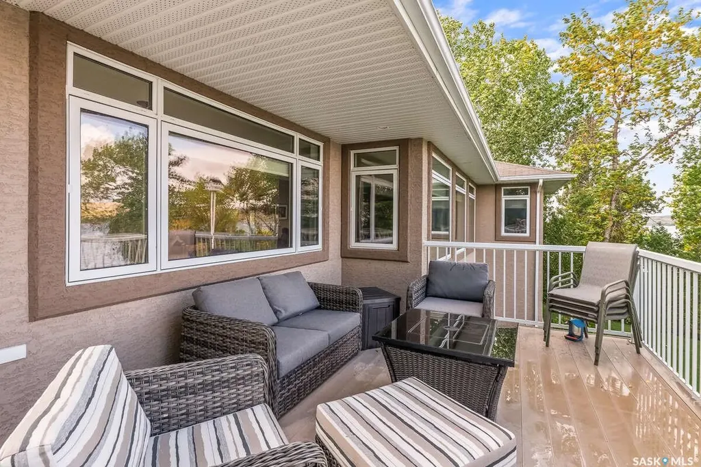 914 Tatanka Drive Sun Valley SK S6H 4P2