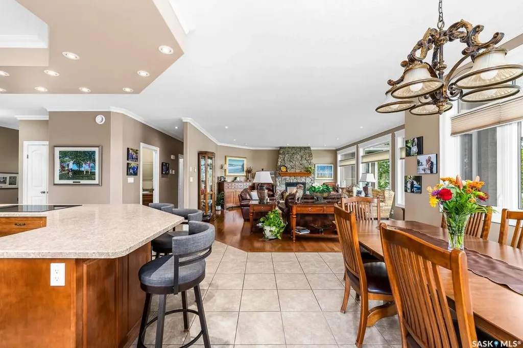914 Tatanka Drive Sun Valley SK S6H 4P2