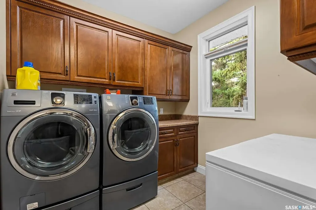 914 Tatanka Drive Sun Valley SK S6H 4P2