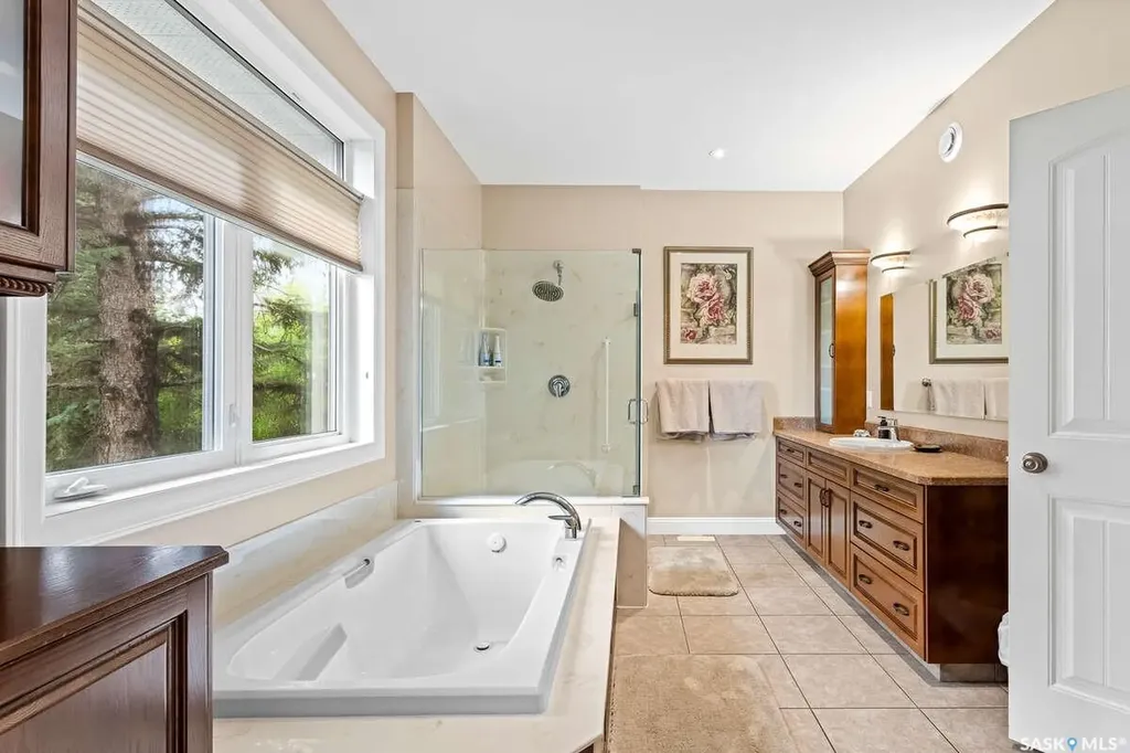 914 Tatanka Drive Sun Valley SK S6H 4P2