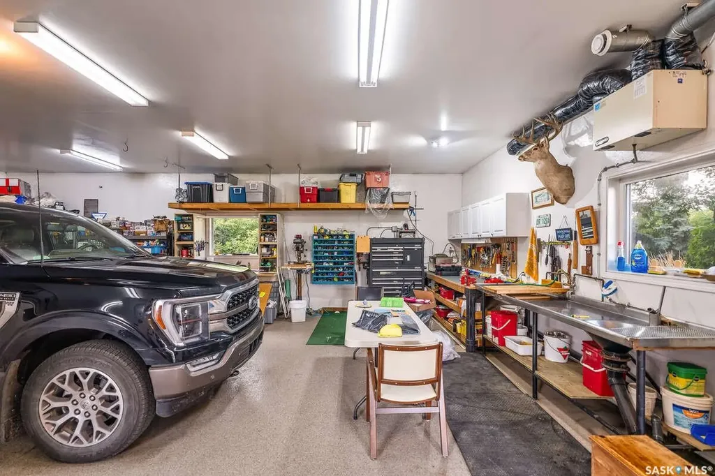 914 Tatanka Drive Sun Valley SK S6H 4P2