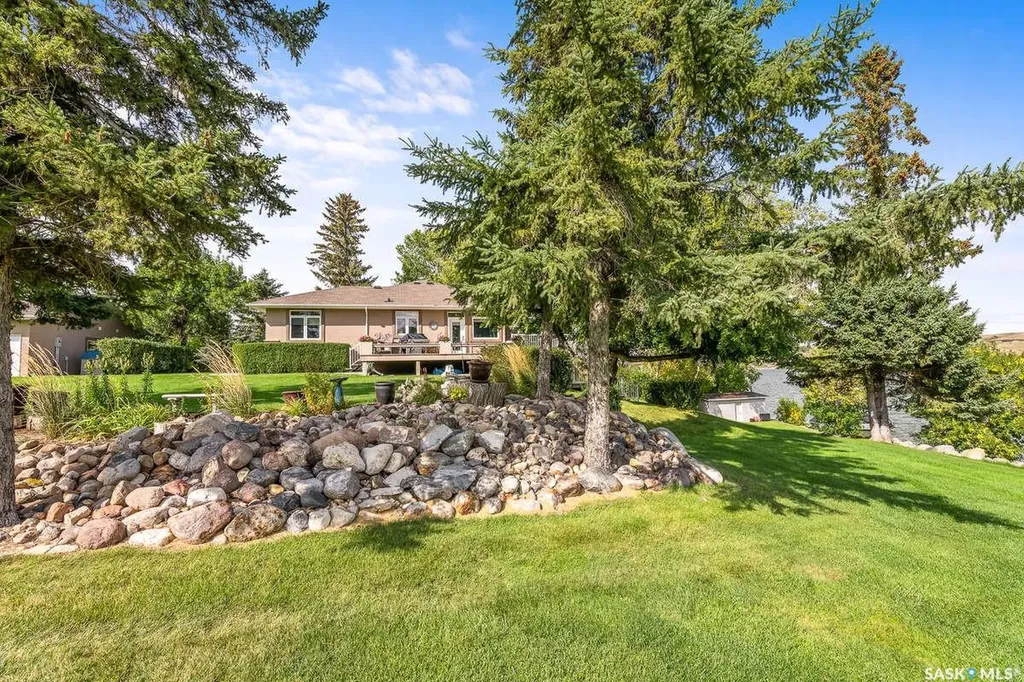 914 Tatanka Drive Sun Valley SK S6H 4P2