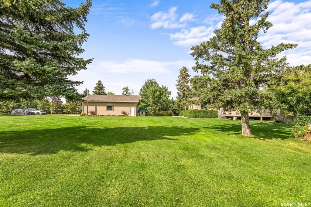 914 Tatanka Drive Sun Valley SK S6H 4P2
