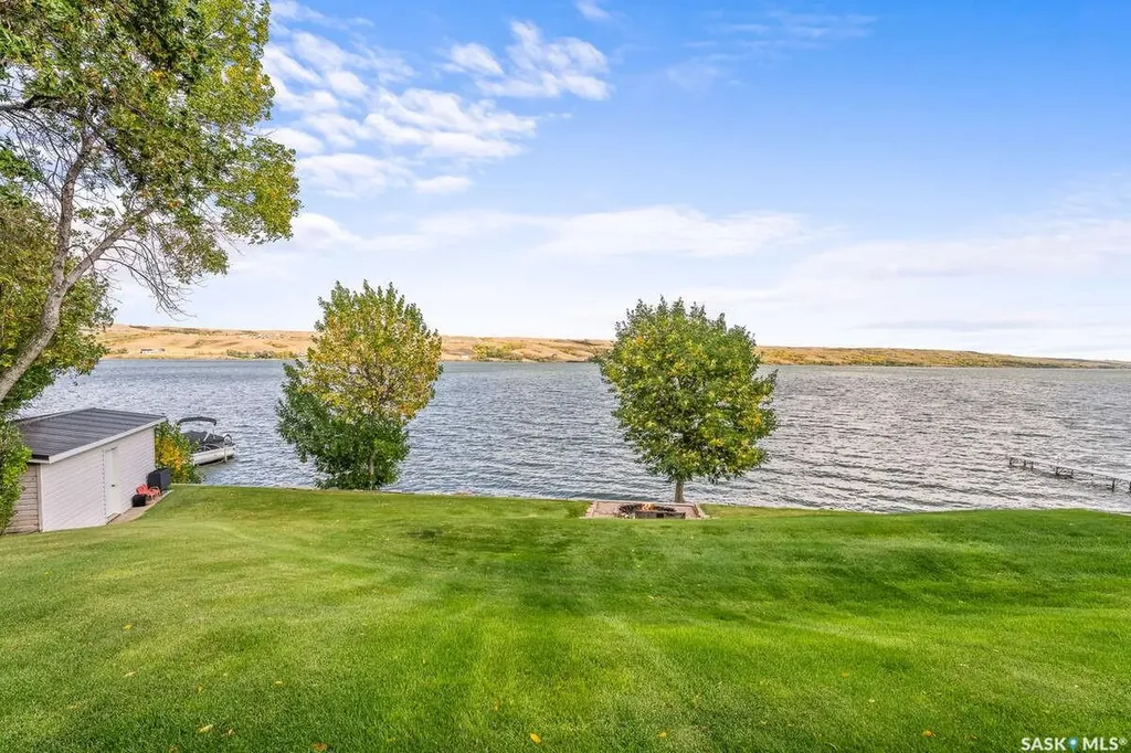 914 Tatanka Drive Sun Valley SK S6H 4P2