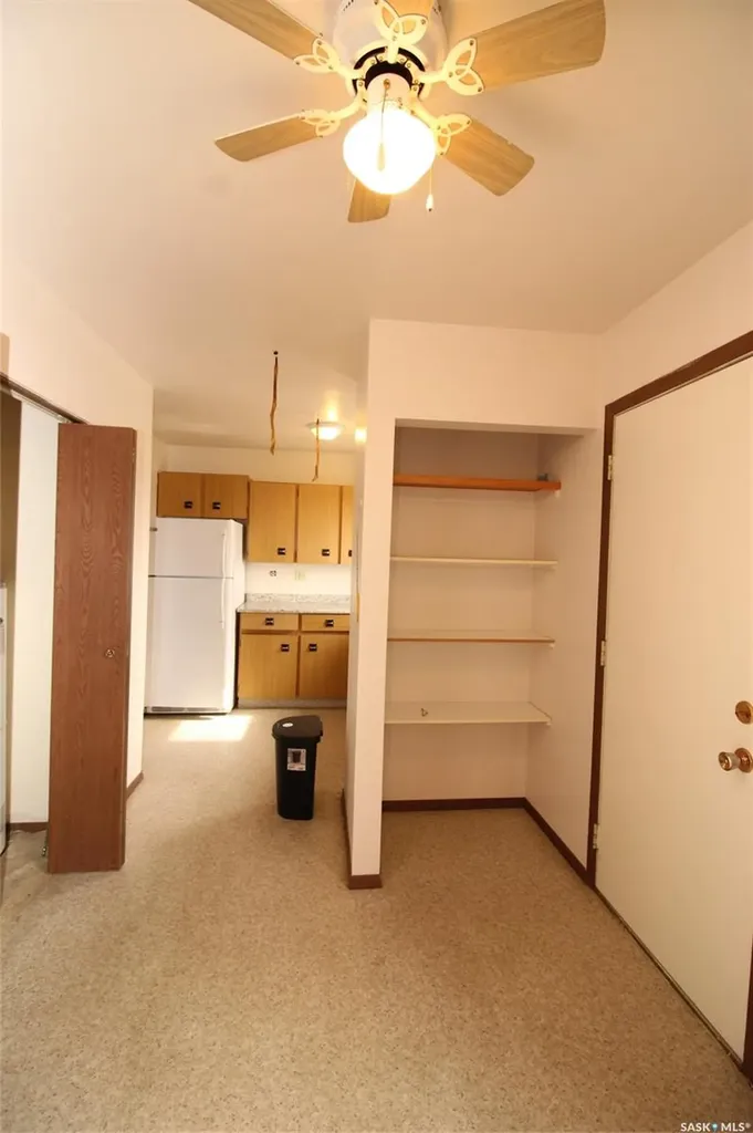 310-320 Railway Avenue W Val Marie SK S0N 2T0