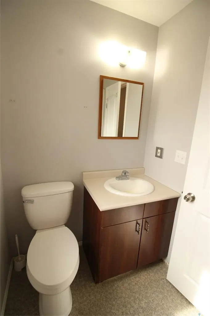 310-320 Railway Avenue W Val Marie SK S0N 2T0