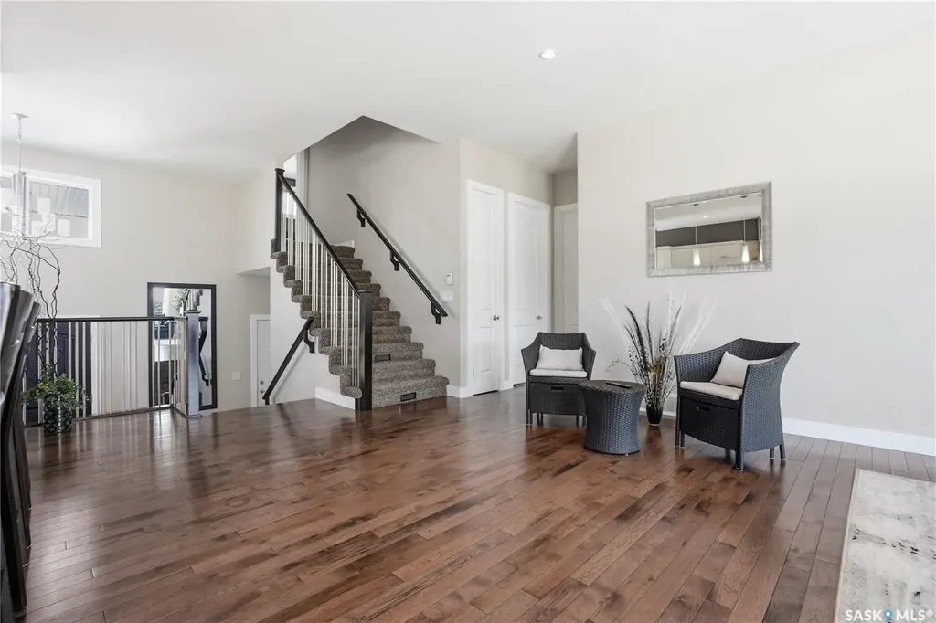 1807 Pohorecky Crescent Saskatoon SK S7W 0J2