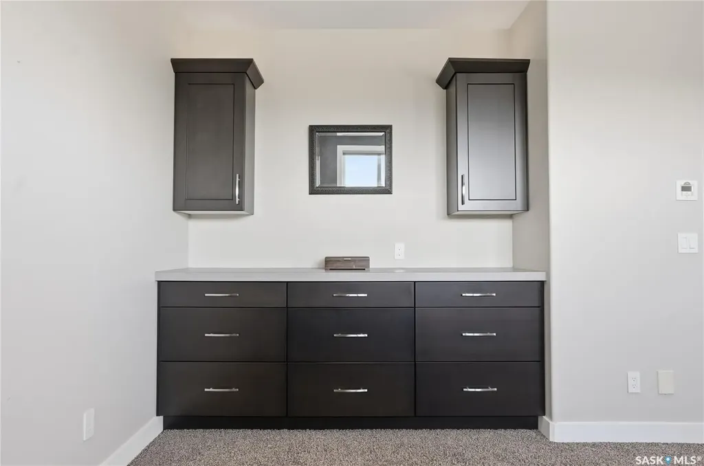1807 Pohorecky Crescent Saskatoon SK S7W 0J2