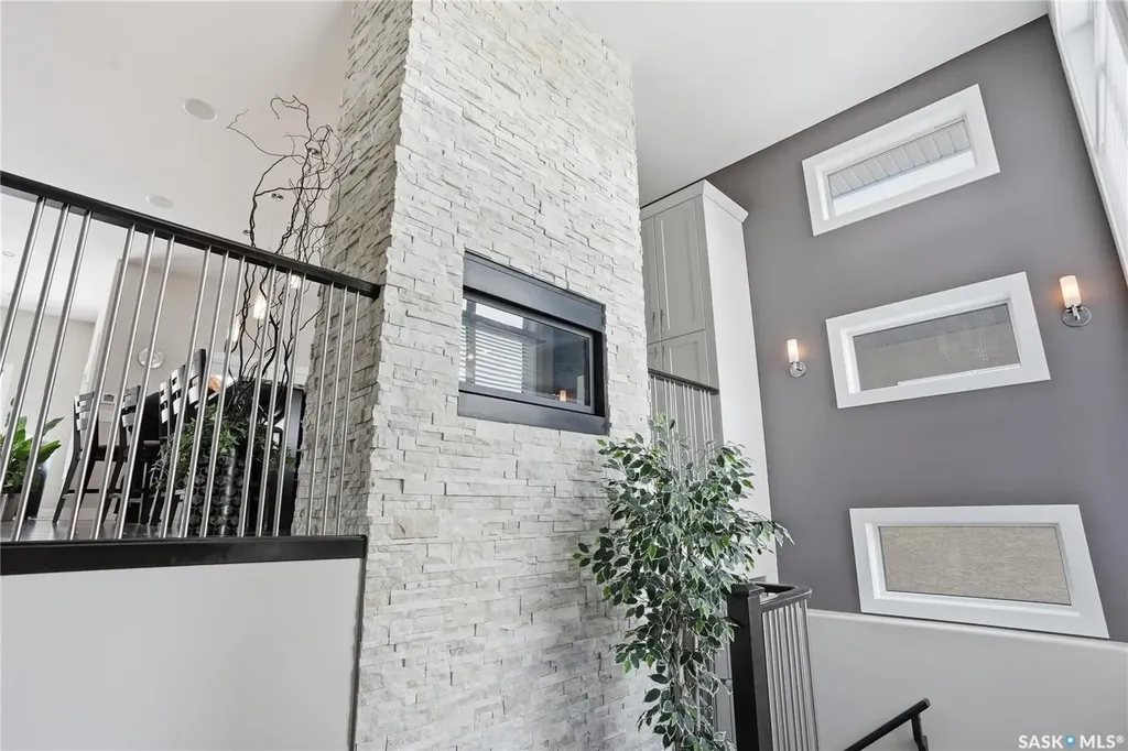 1807 Pohorecky Crescent Saskatoon SK S7W 0J2