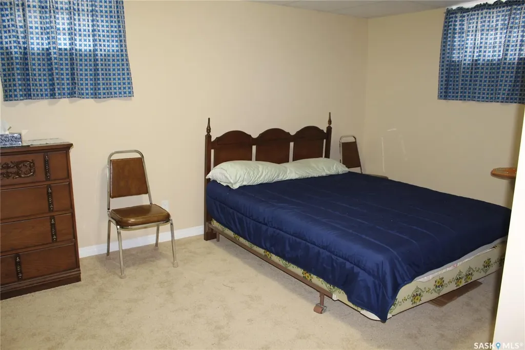 702 2nd Street W Wilkie SK S0K 4W0