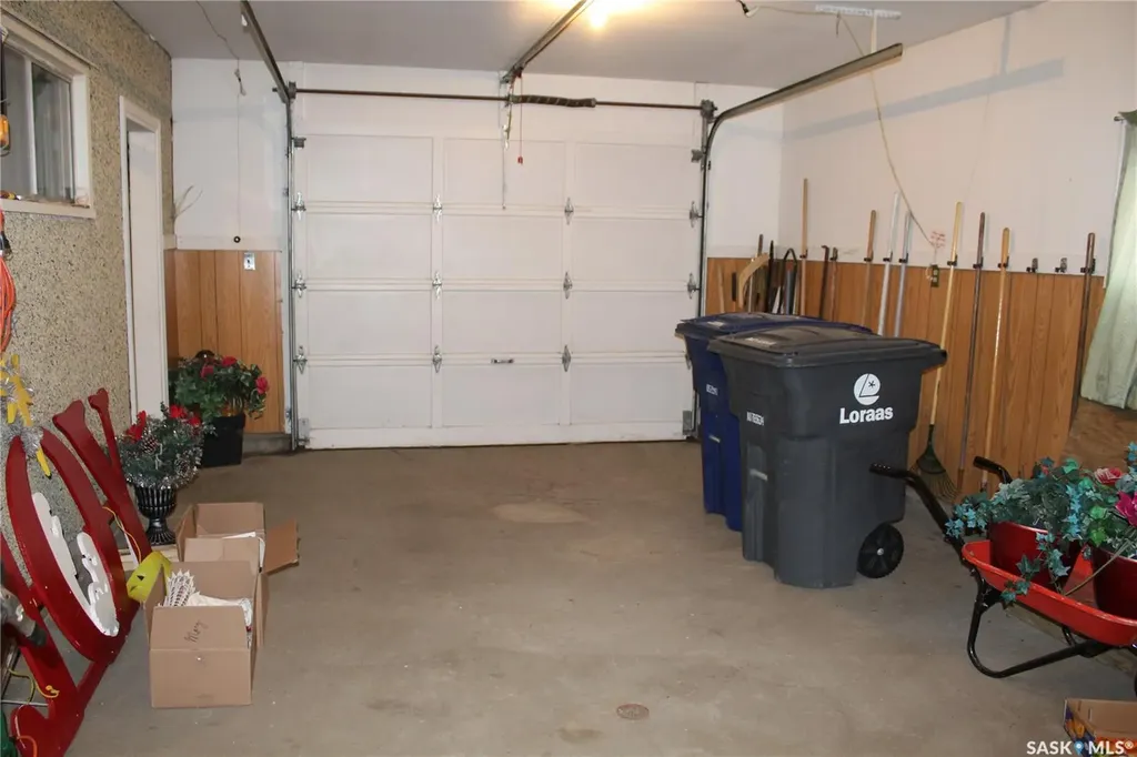 702 2nd Street W Wilkie SK S0K 4W0