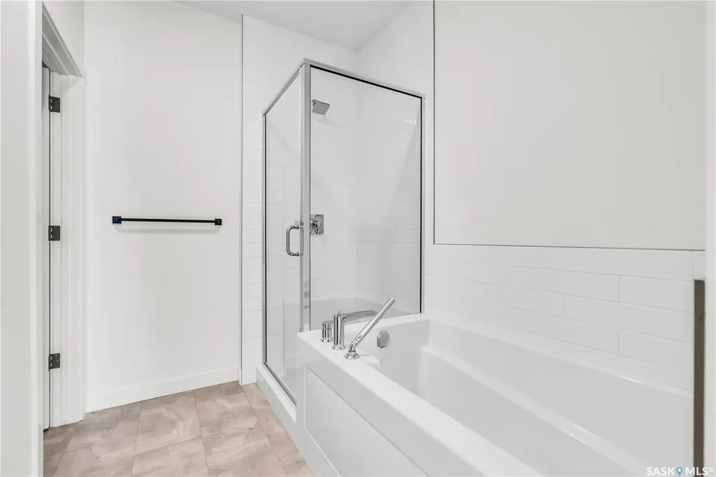 720 Brighton Boulevard Saskatoon SK S7V 1X1
