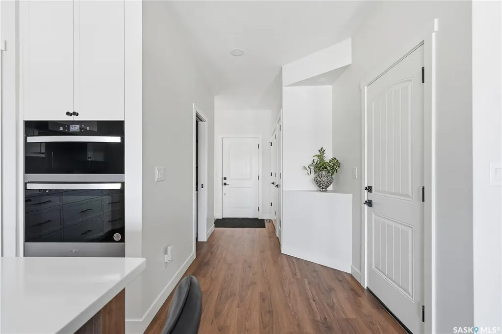 720 Brighton Boulevard Saskatoon SK S7V 1X1