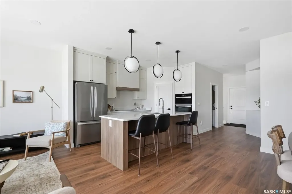 720 Brighton Boulevard Saskatoon SK S7V 1X1