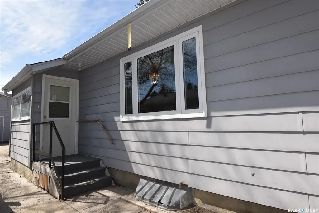 220 2nd Street E Nipawin SK S0E 1E0