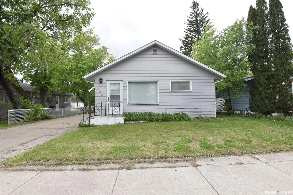 220 2nd Street E Nipawin SK S0E 1E0