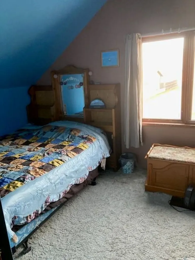 321 1st Street W Ponteix SK S0N 1Z0