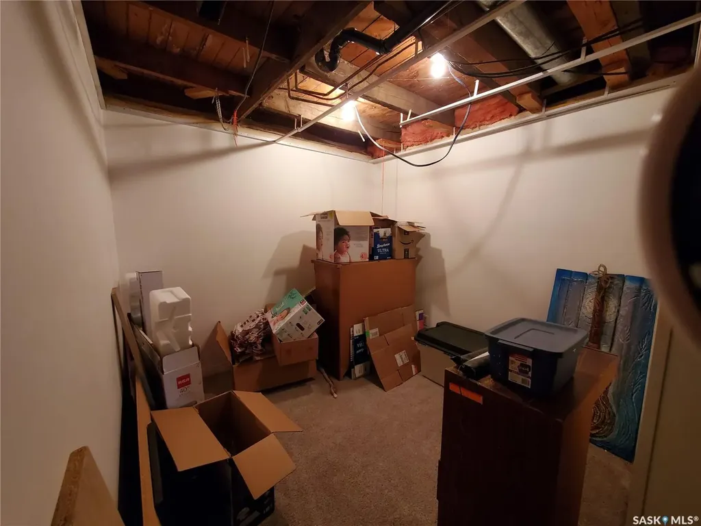 321 1st Street W Ponteix SK S0N 1Z0