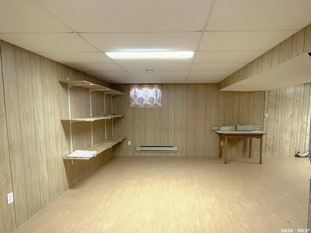 402 Fourth Street Kipling SK S0G 2S0