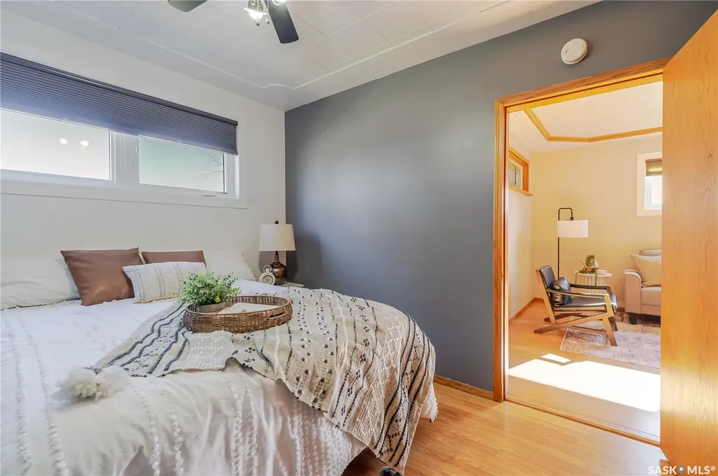 1117 Iroquois Street W Moose Jaw SK S6H 5C1