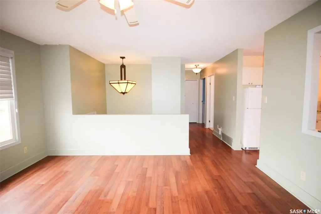 128 1st Street E Frontier SK S0N 0W0