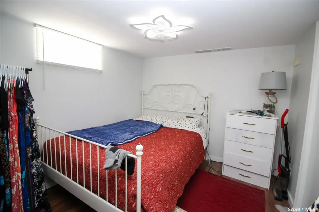 531 1st Street E Shaunavon SK S0N 2M0