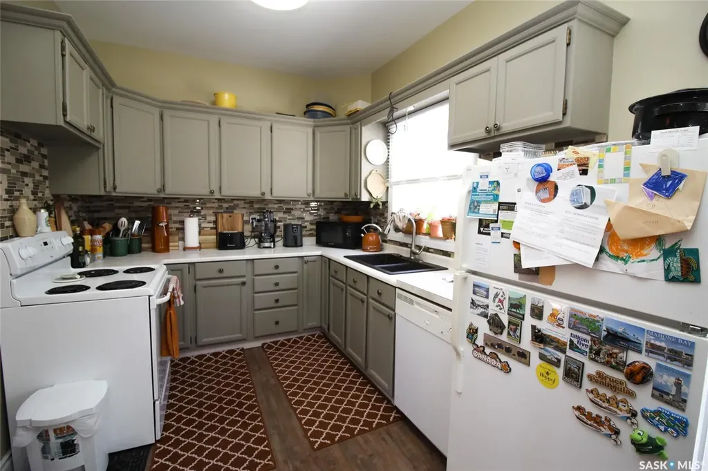 531 1st Street E Shaunavon SK S0N 2M0