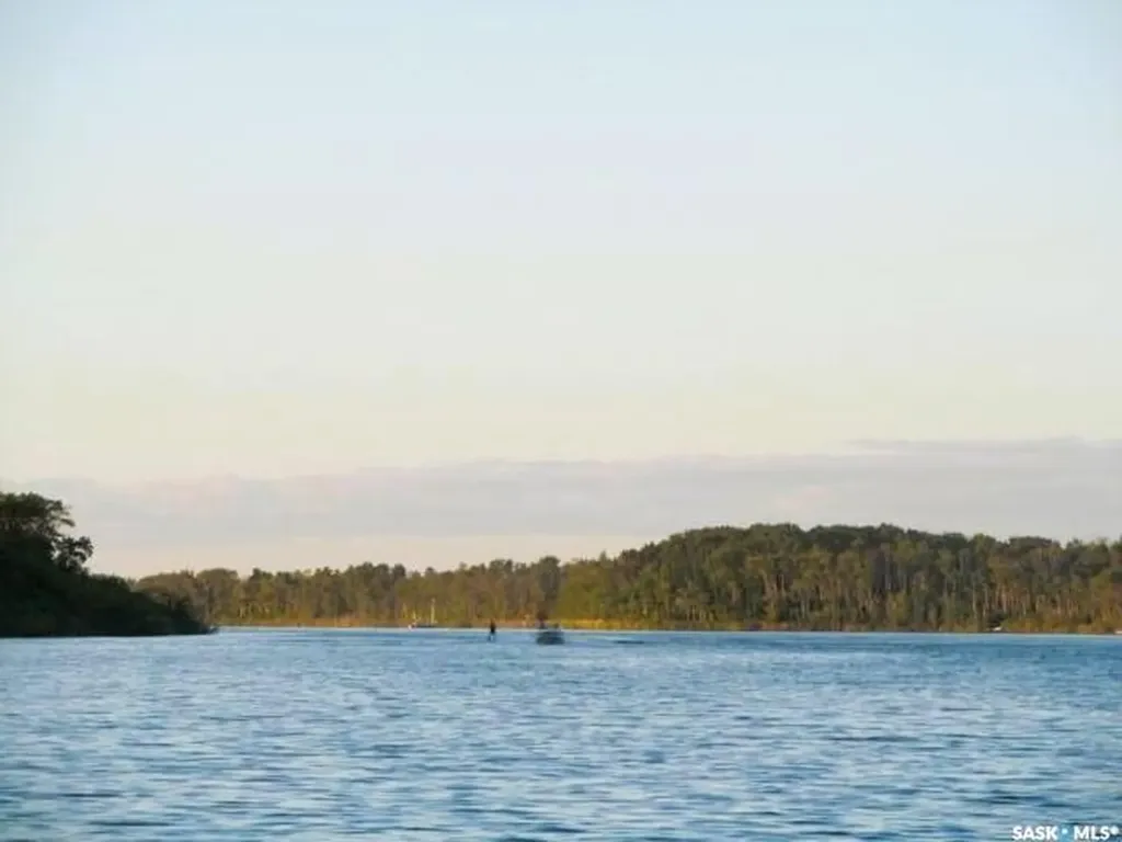 D Lucien Lakeshore Drive Three Lakes Rm No. 400 SK S0K 2X0