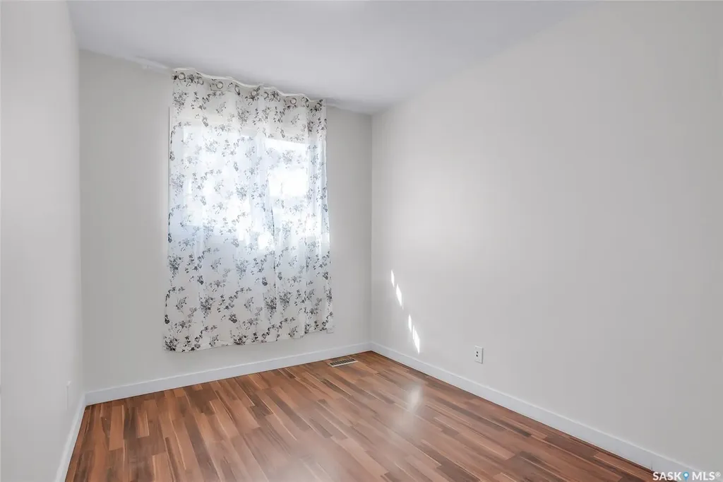 122 Clancy Drive Saskatoon SK S7M 4L2