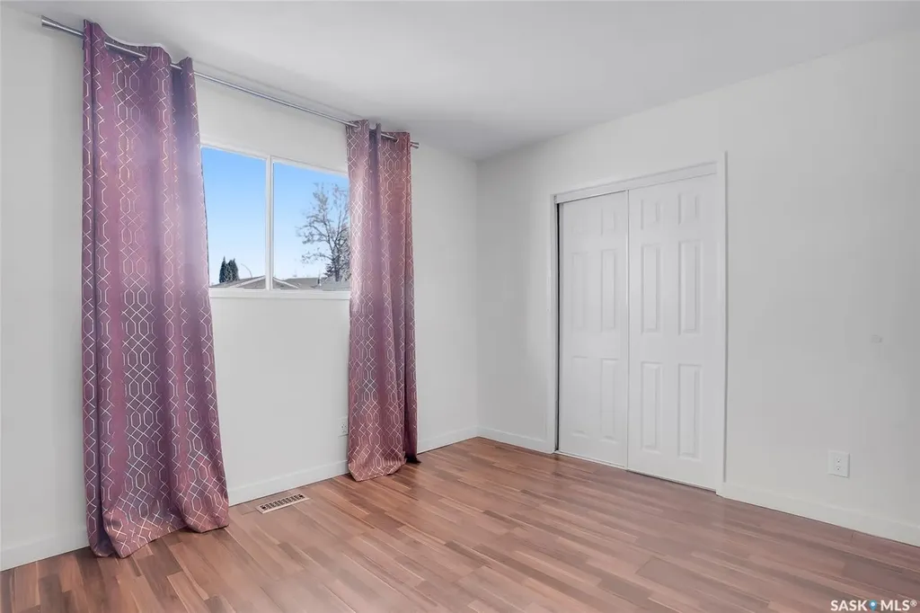 122 Clancy Drive Saskatoon SK S7M 4L2