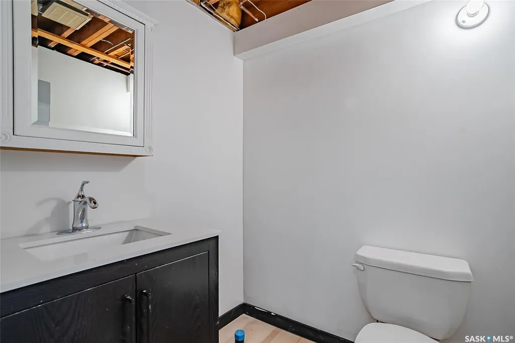 122 Clancy Drive Saskatoon SK S7M 4L2