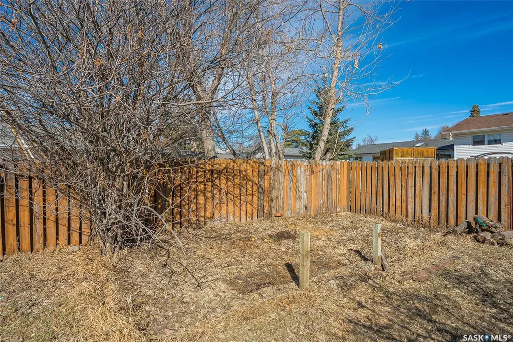 122 Clancy Drive Saskatoon SK S7M 4L2