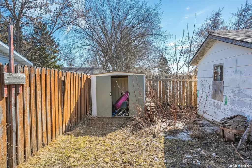 122 Clancy Drive Saskatoon SK S7M 4L2