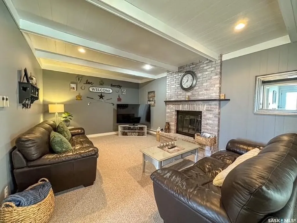 113 1st Street Swift Current Rm No. 137 SK S9H 4V1
